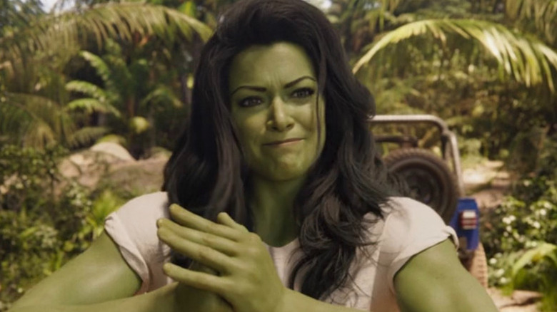 She-Hulk cracking her knuckles on She-Hulk