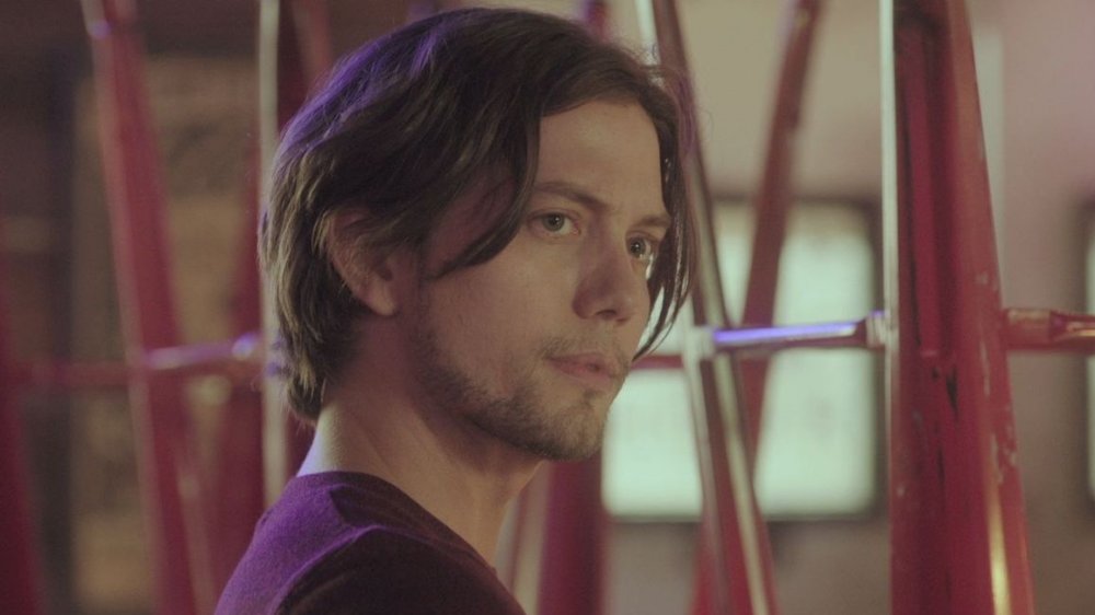 Jackson Rathbone as Jared in Finding Carter