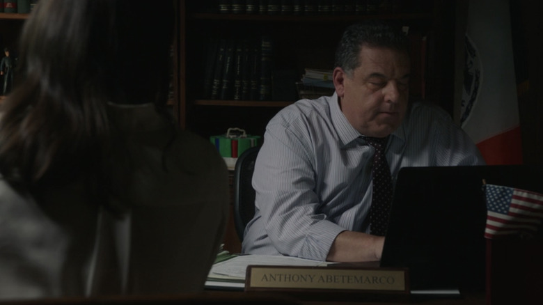 Steve Schirripa as Detective Anthony Abetemarco