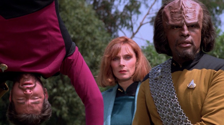 Riker, Crusher, and Worf on away mission