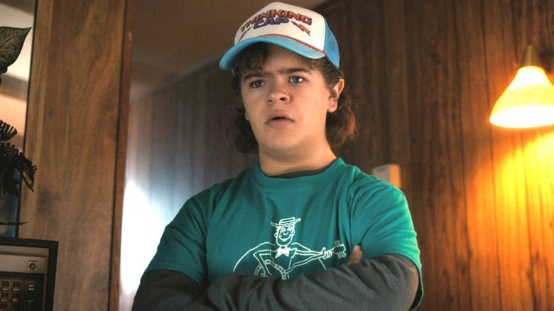 Gaten Matarazzo as Dustin looking concerned