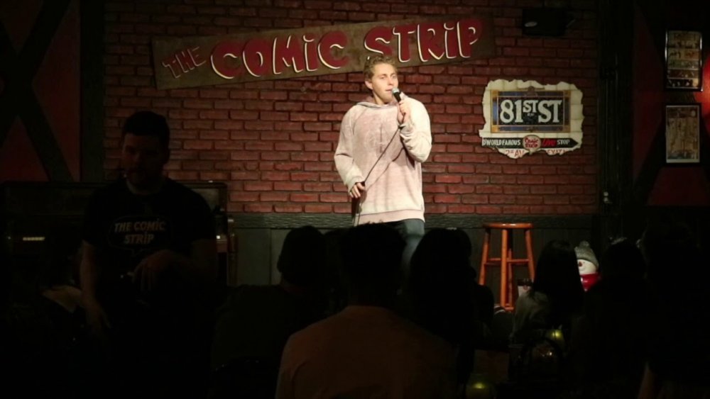 Jared Sandler performing stand-up at the Comic Strip in New York