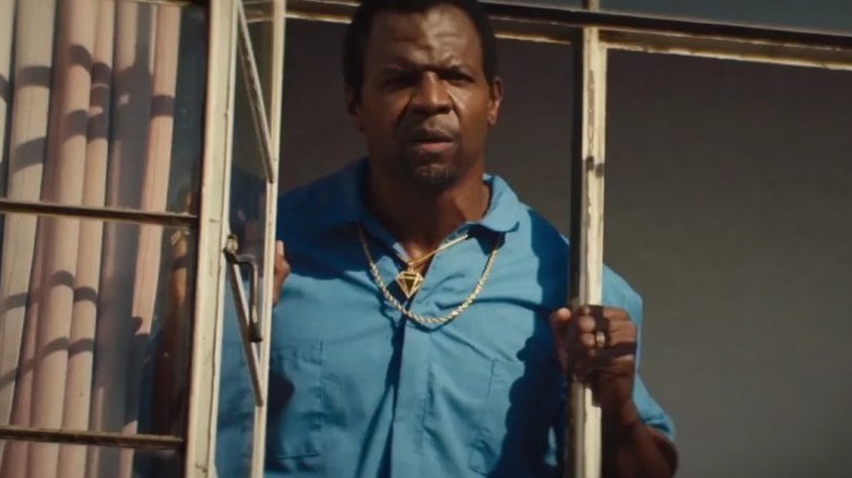 Terry Crews wearing a gold chain