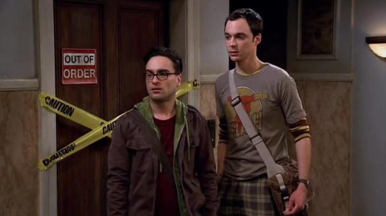 Leonard and Sheldon in a hallway