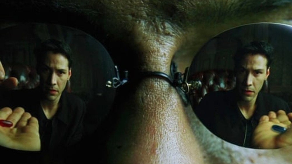 Neo reflected in Morpheus' glasses