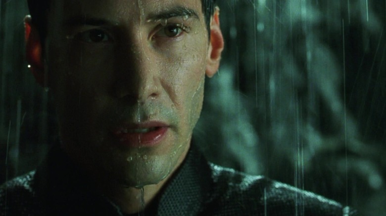 Neo in the rain