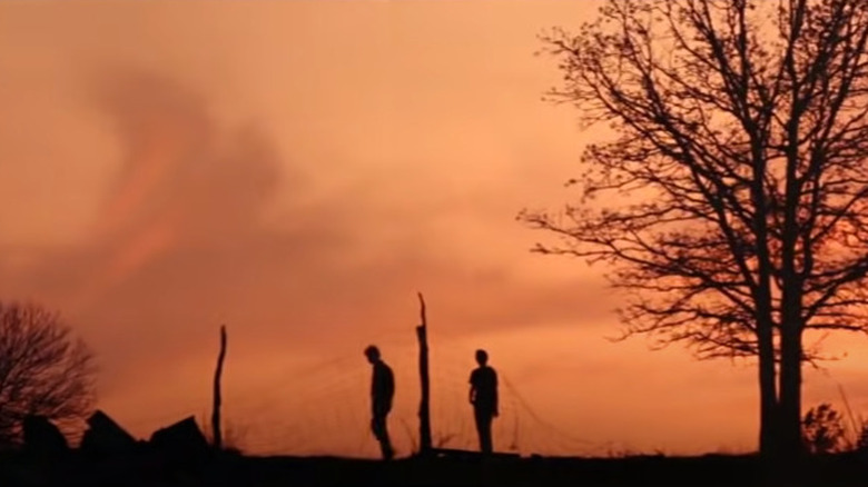 Johnny and Ponyboy watch the sunset