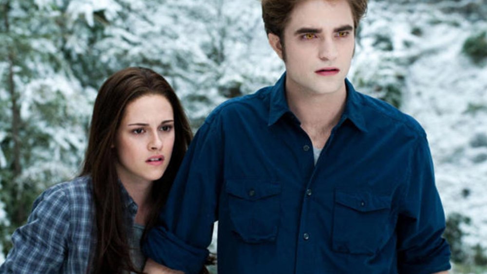 Robert Pattinson and Kristen Stewart in Twilight