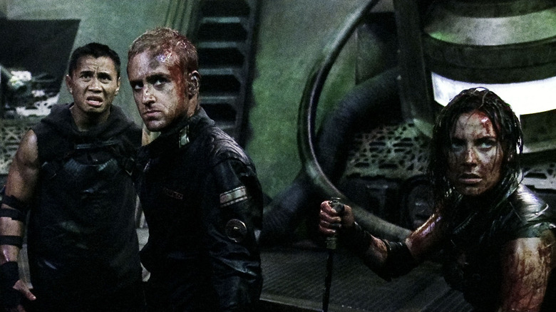 Pandorum characters looking upward