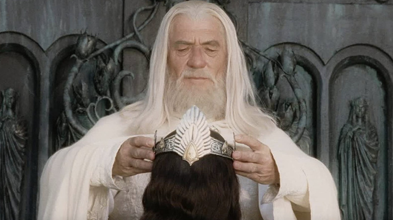 Gandalf the White crowning Aragorn