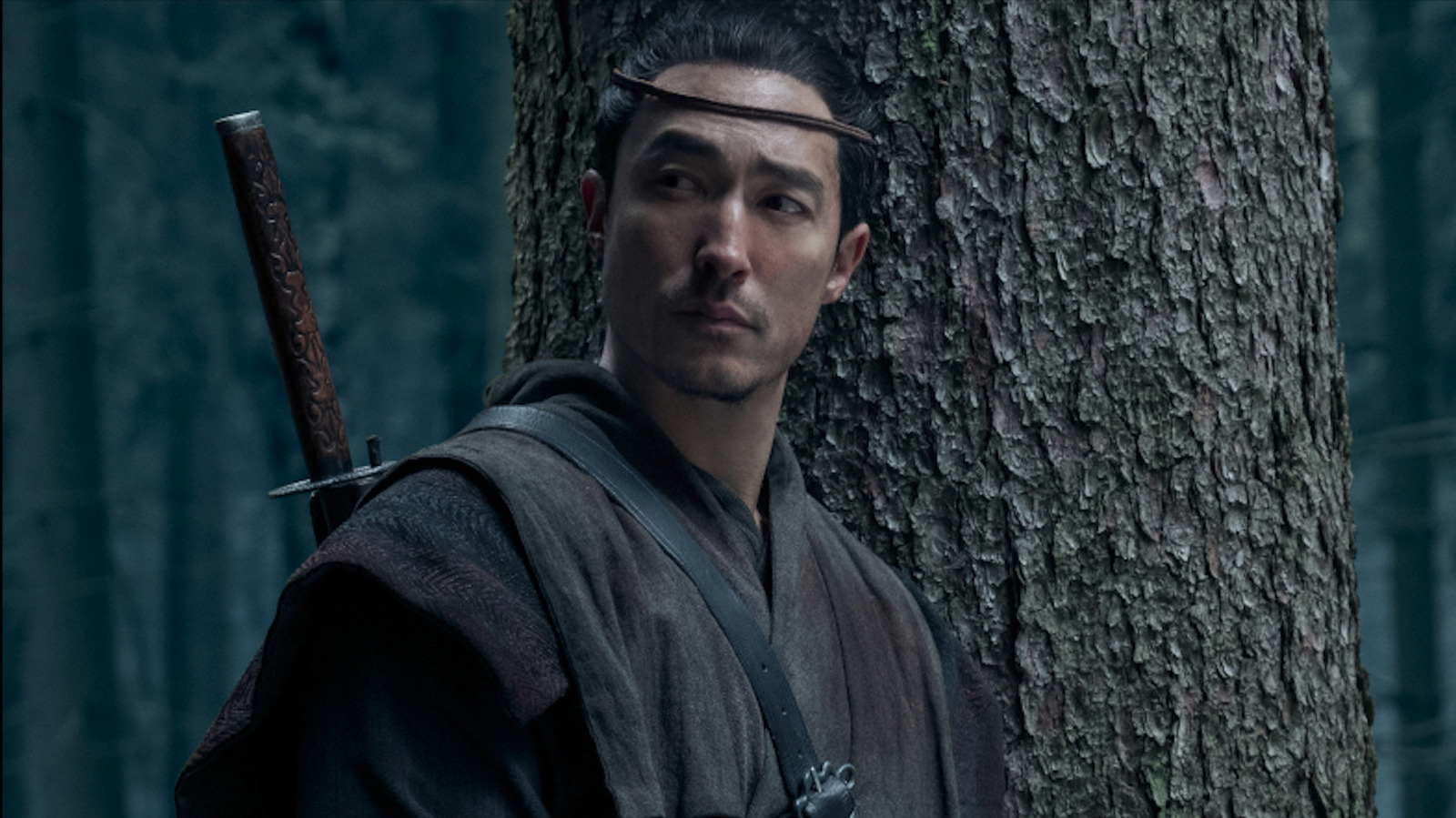 Why Wheel Of Time's Daniel Henney Hit An 'Impasse' Playing Lan ...