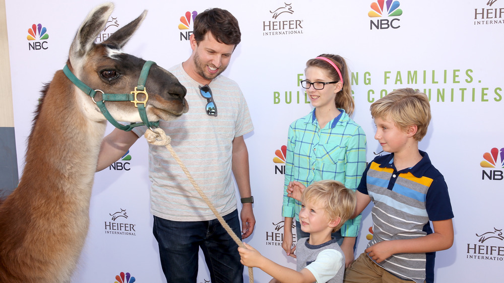 Jon Heder and three of his children