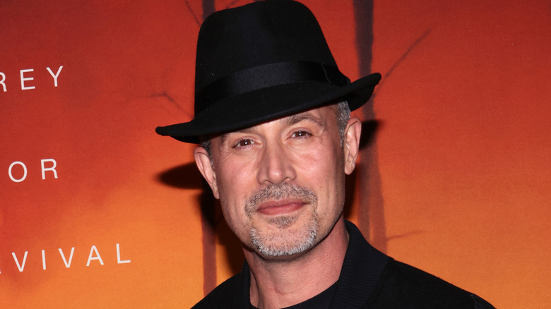 Freddie Prinze Jr. wearing a black fedora at a premiere in Los Angeles in 2023