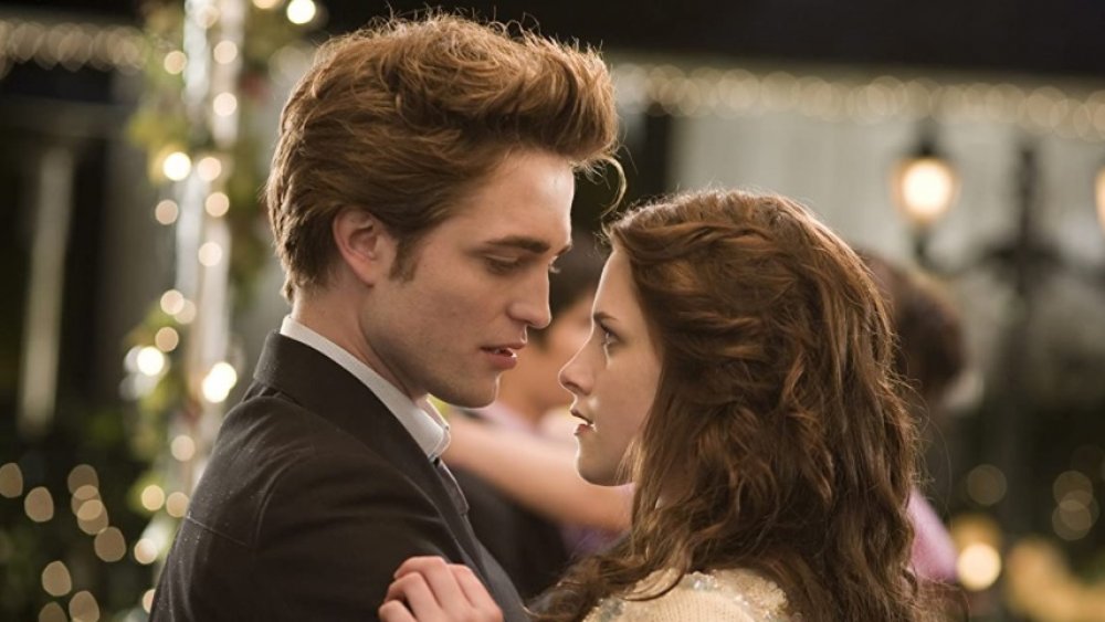 Robert Pattinson and Kristen Stewart in Twilight