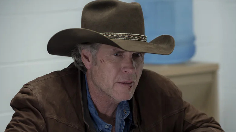 Walt Longmire brown cowboy hat