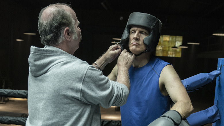 Howard Hamlin getting ready to fight in Better Call Saul