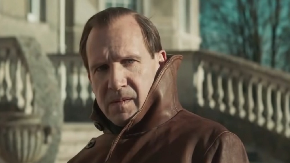 Ralph Fiennes The King's Man jacket