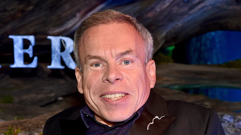 Warwick Davis on the red carpet