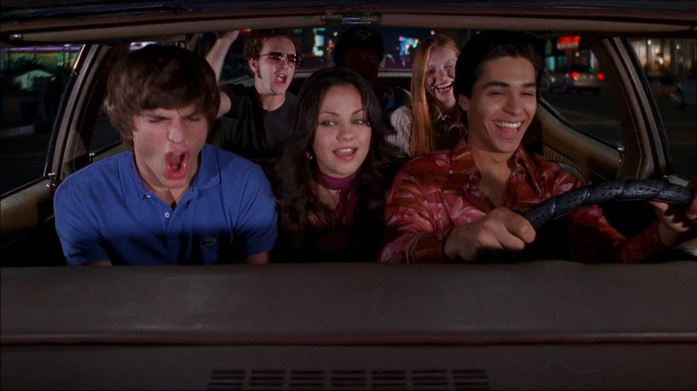 Fez and his friends singing 