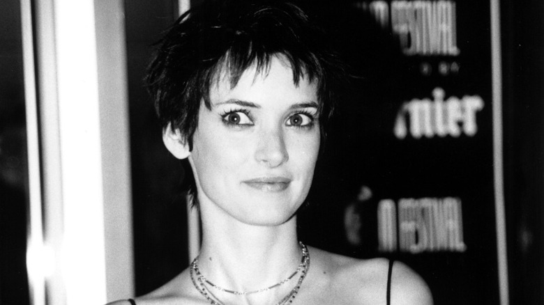 Winona Ryder short hair