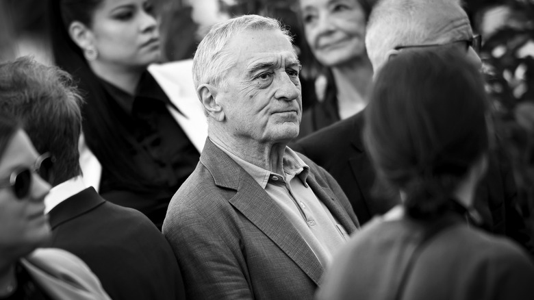 Robert De Niro in crowd