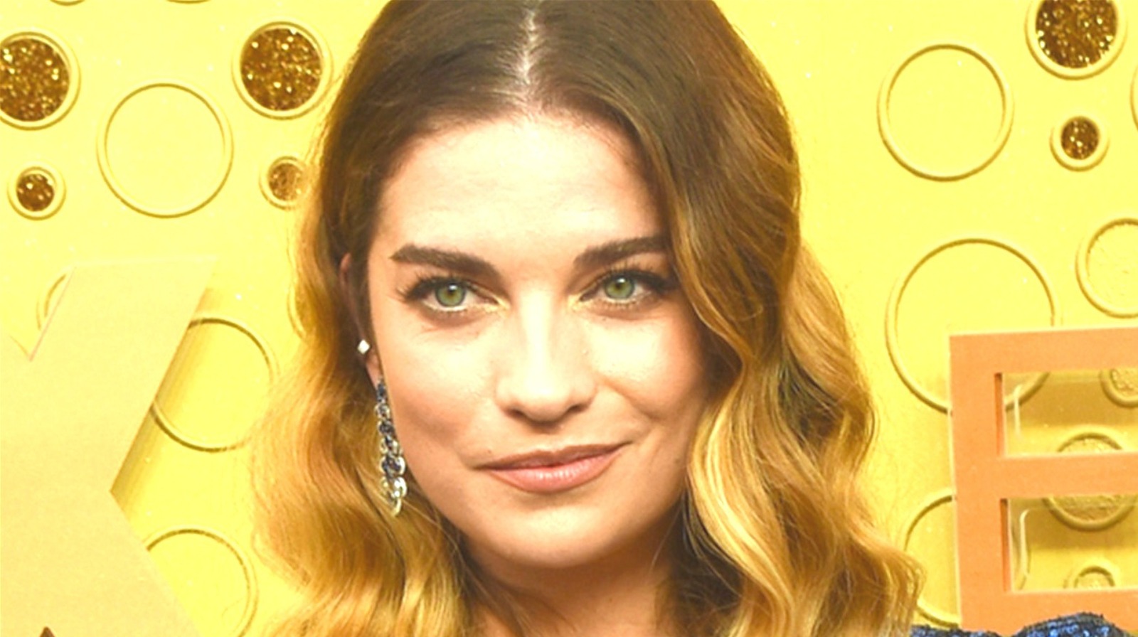 Schitt's Creek' actor Annie Murphy bags role in 'Witness Protection