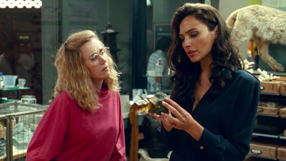 Wonder Woman and Cheetah examine the Moonstone in Wonder Woman 1984