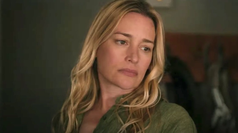 Yellowstone S Piper Perabo Doesn T Think Her Character Is Any Match For Beth