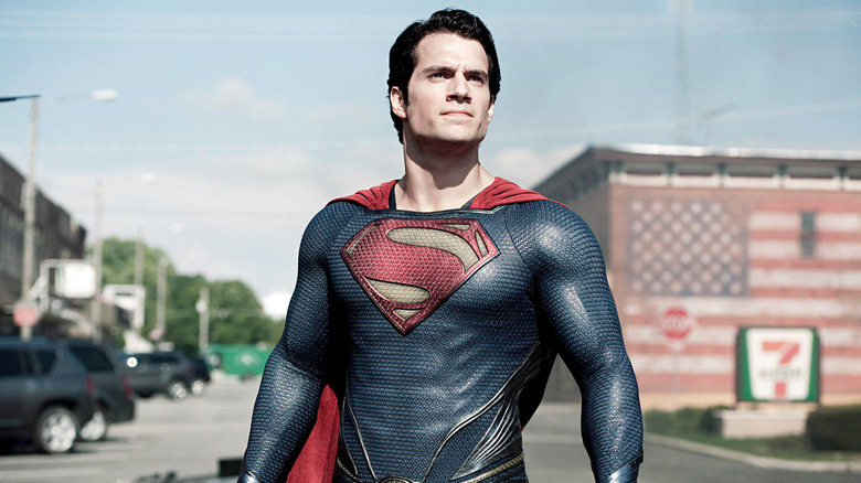 Henry Cavill Superman looking up