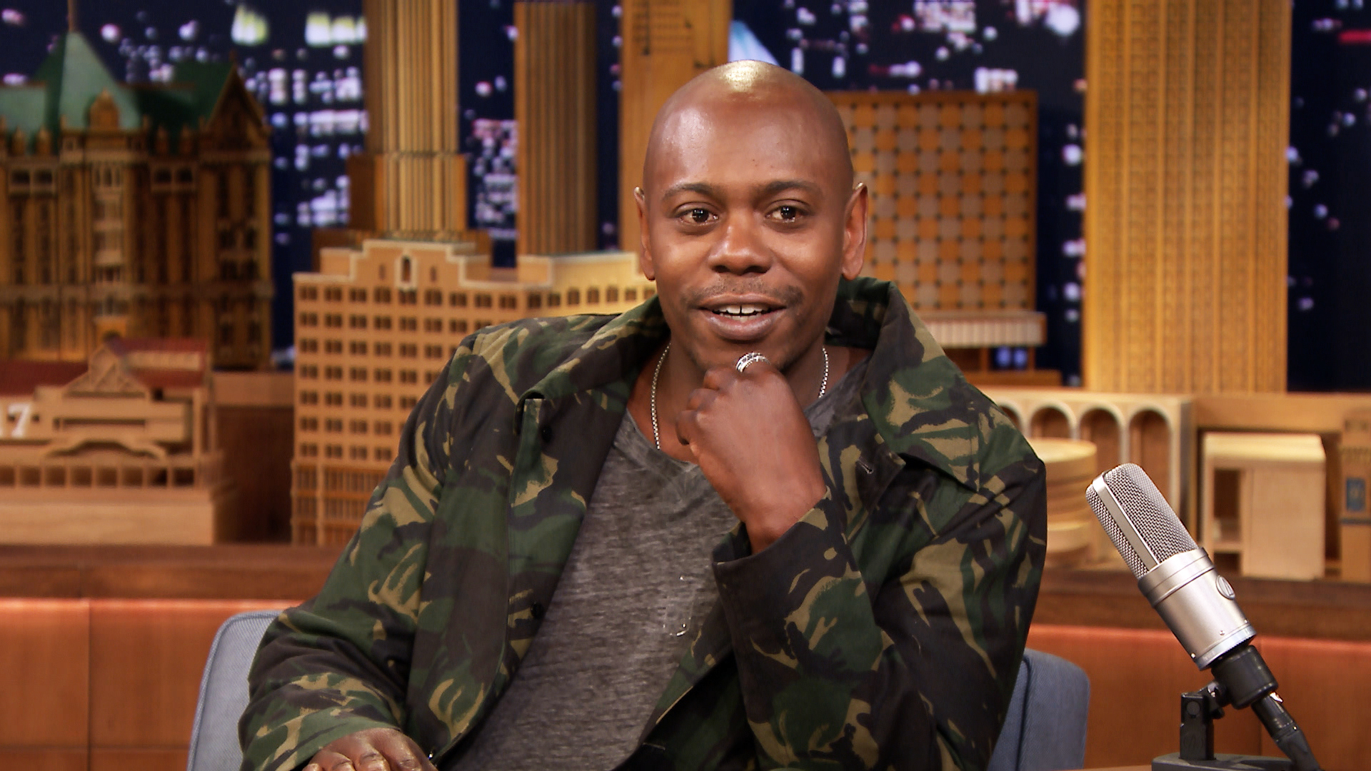 Dave Chappelle Lands Netflix Deal For 3 New Comedy Specials